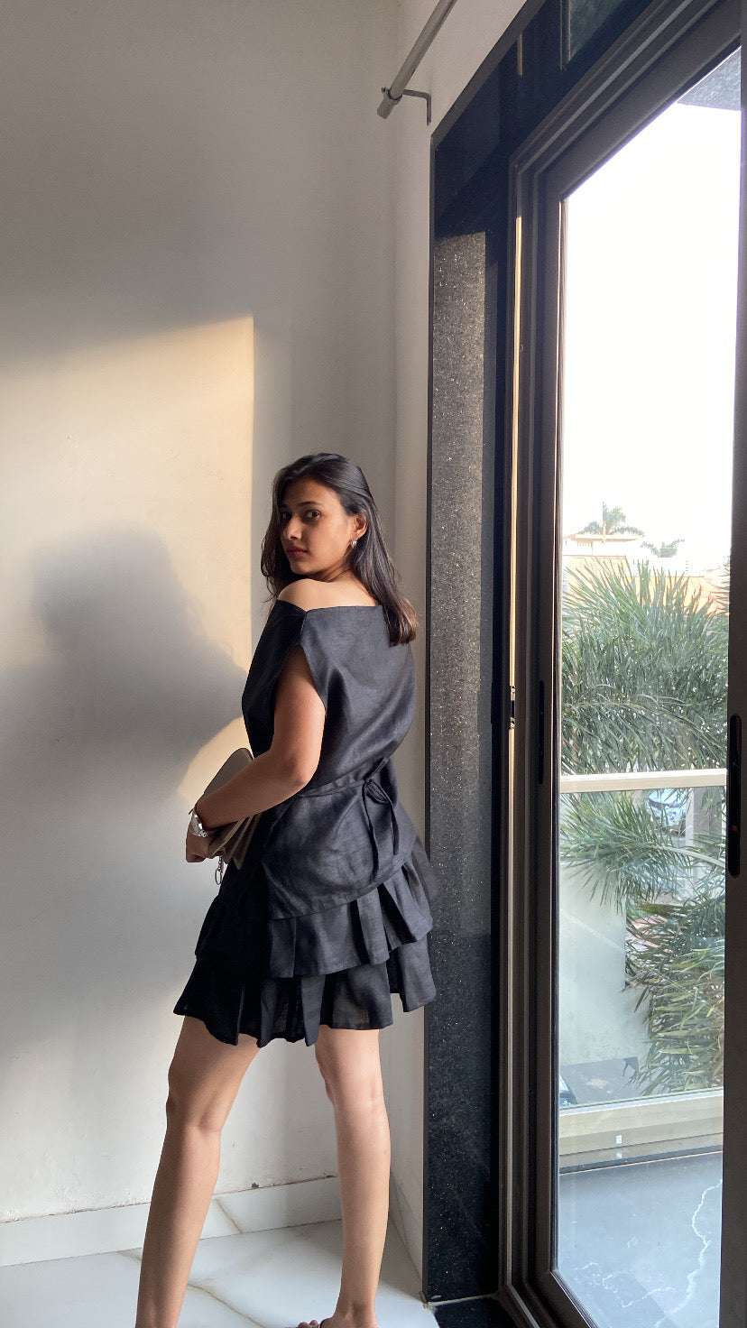 The Classic Black Set